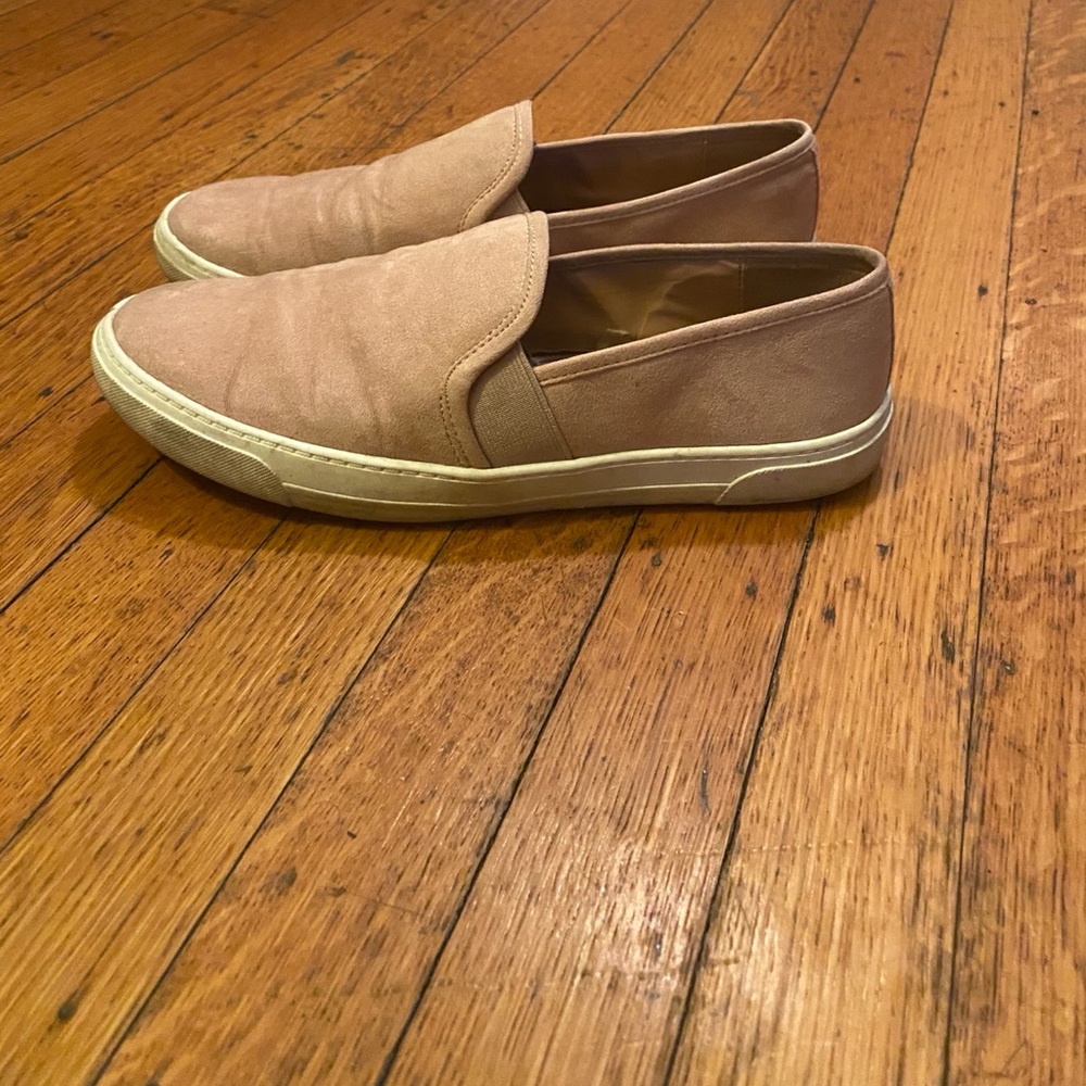 DV by Dolce Vita Slip on sneakers